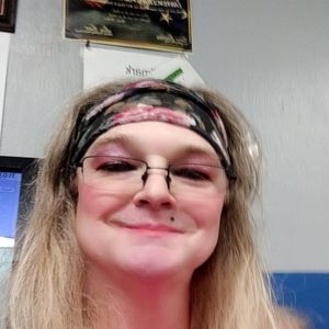 Meet your Posher, Dani